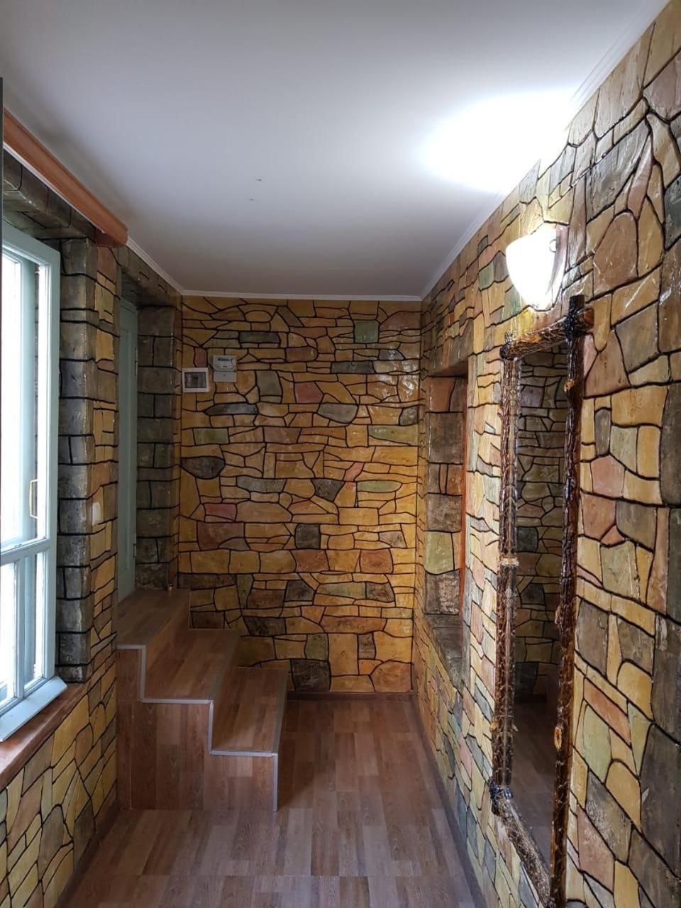 Old Yard Guest House Тбилиси Экстерьер фото
