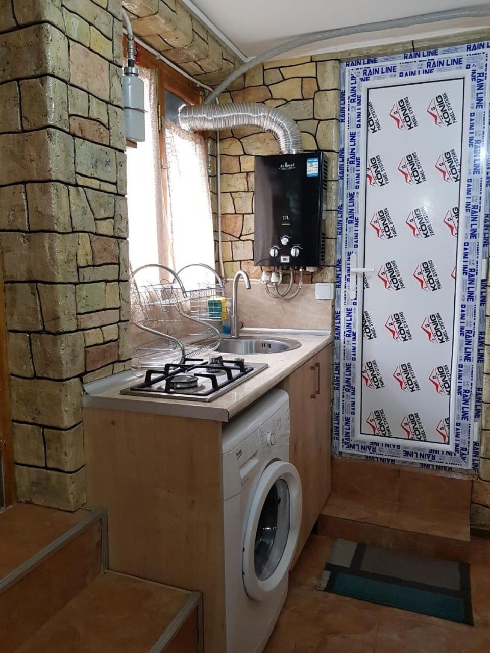Old Yard Guest House Тбилиси Экстерьер фото